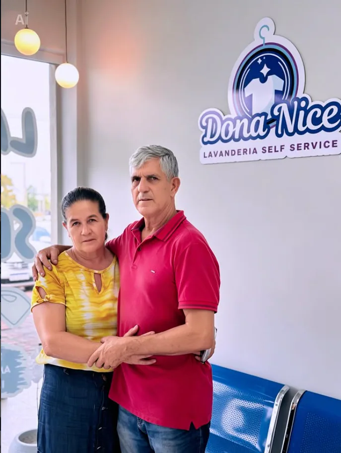 Proprietários da Dona Nice Lavanderia